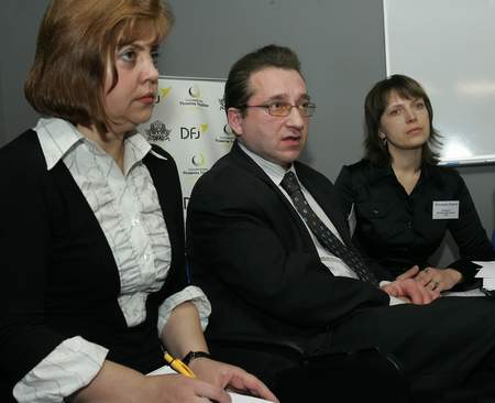 Фонд Ахметова «Развитие Украины» провел мастер-класс по проблемам детской онкологии