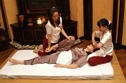Чем полезен тайский массаж?